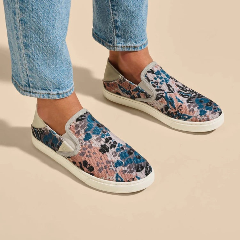 NEW Olukai Pehuea Cloudy / Pa‘i Slip On Sneaker Sz 7